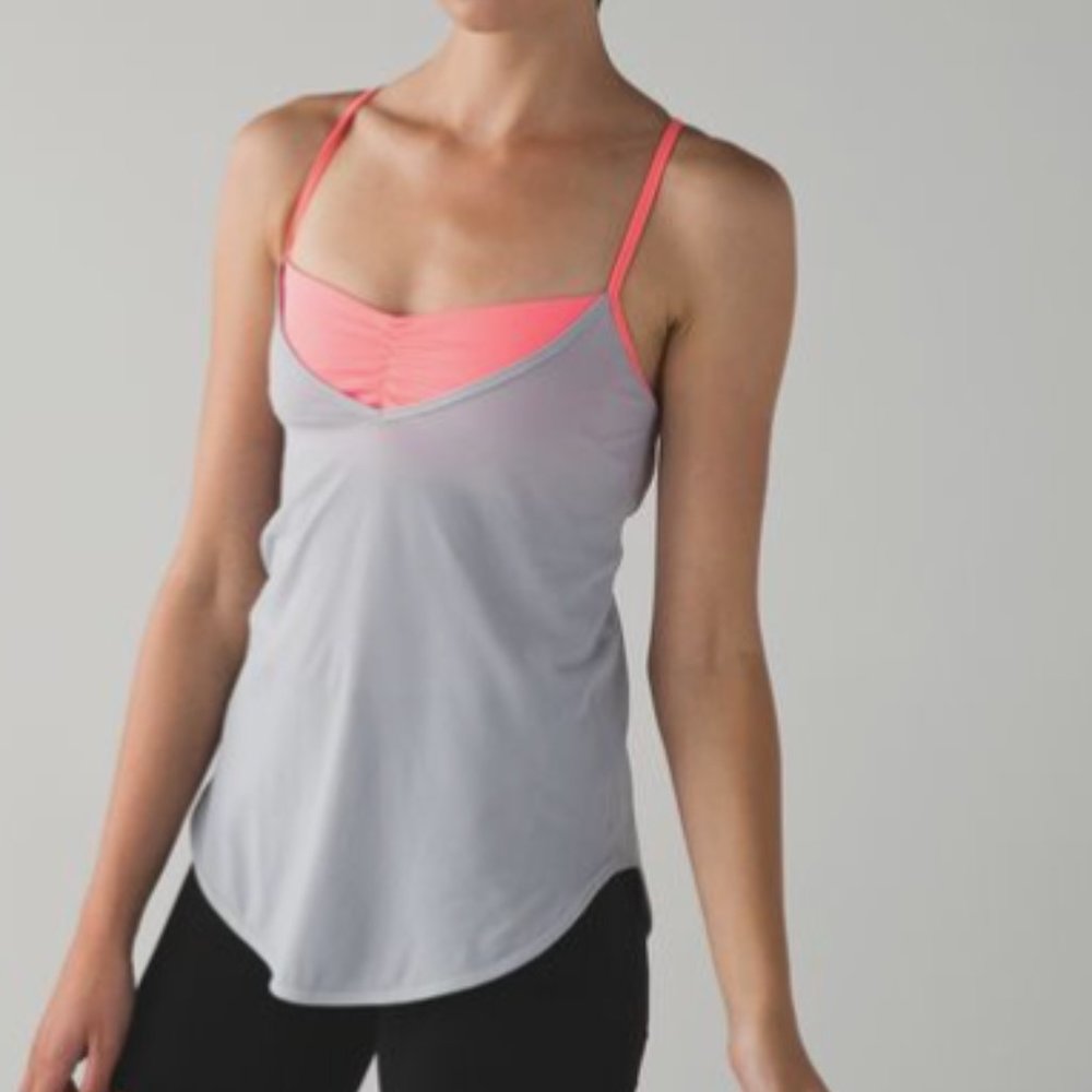 Lululemon top